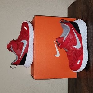 Nike Revolution 5 (TDV) 8C